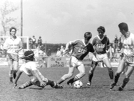Photo d'archive d'un match amateur (2002)